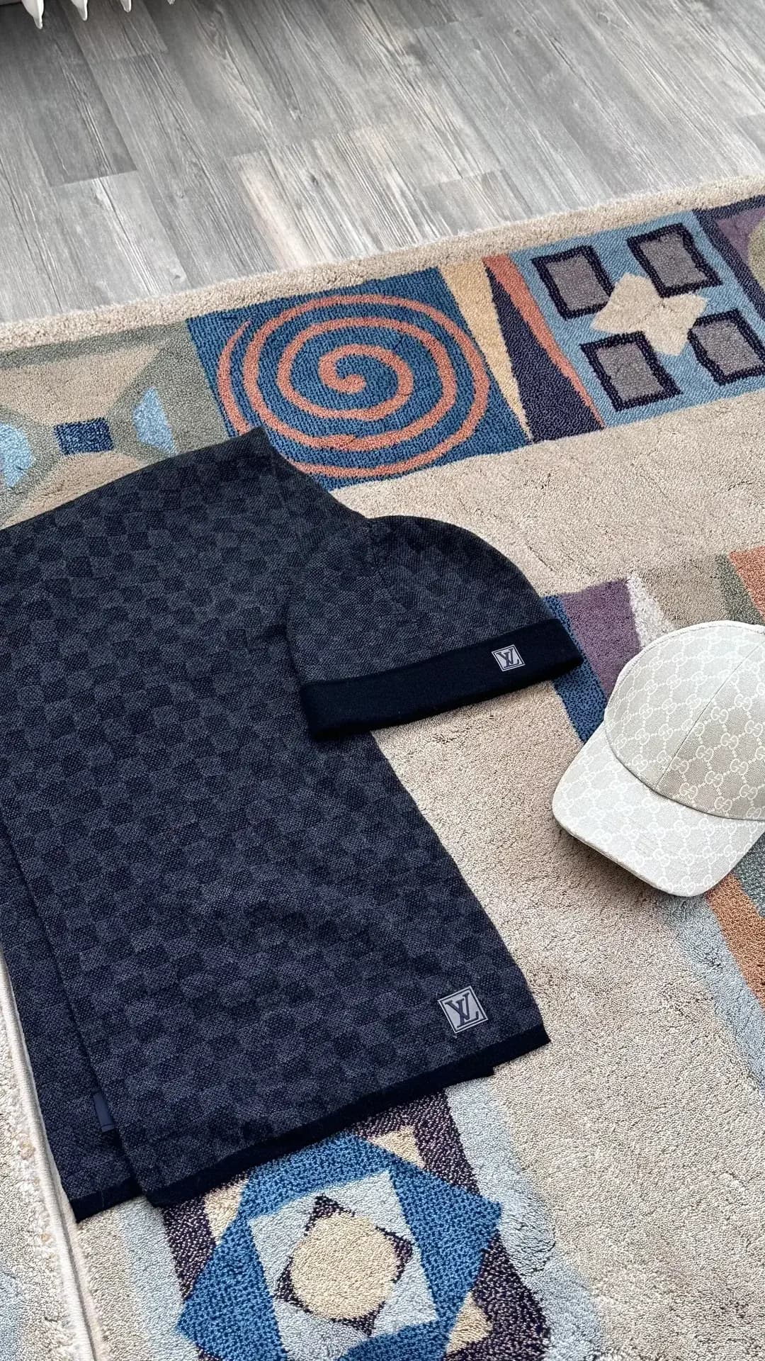 ~14.5 كجم Hipobuy haul - ستة أزواج، حياكة على طراز LV وإكسسوارات Damier photo 7