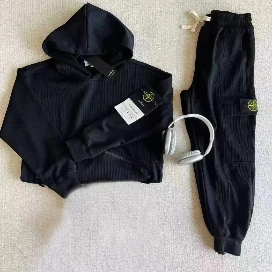 Stone Island Shadow Project Black Hoodie & Pants Set — Hipobuy Spreadsheet find