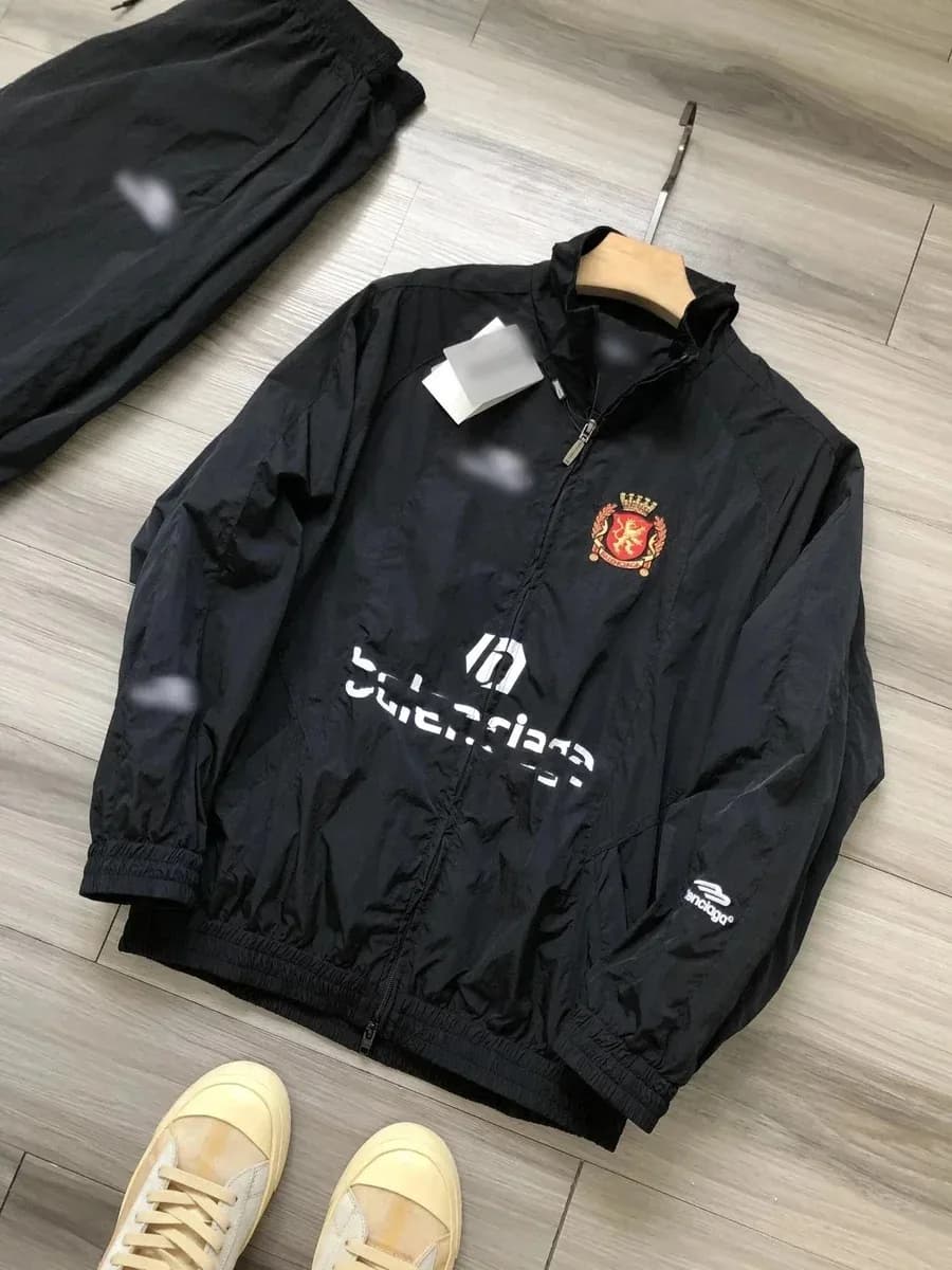 Balenciaga Black Logo Track Jacket & Pants Set — Hipobuy Spreadsheet find