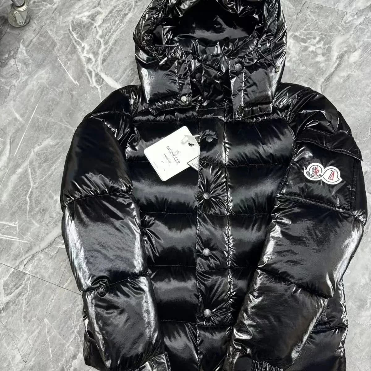 Moncler Black Glossy Puffer Jacket — Hipobuy Spreadsheet find