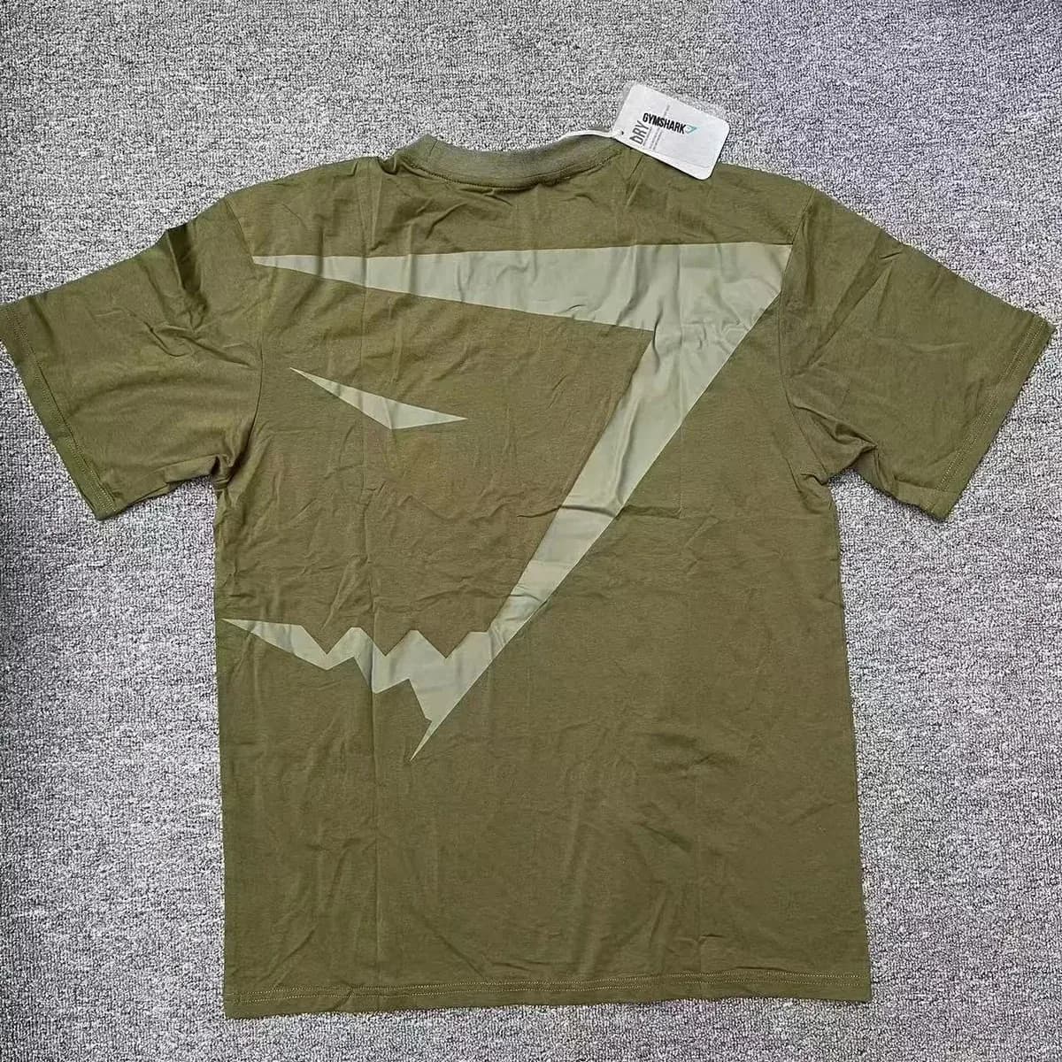 Gymshark Olive Green Lightning Bolt T-Shirt — Hipobuy Spreadsheet find