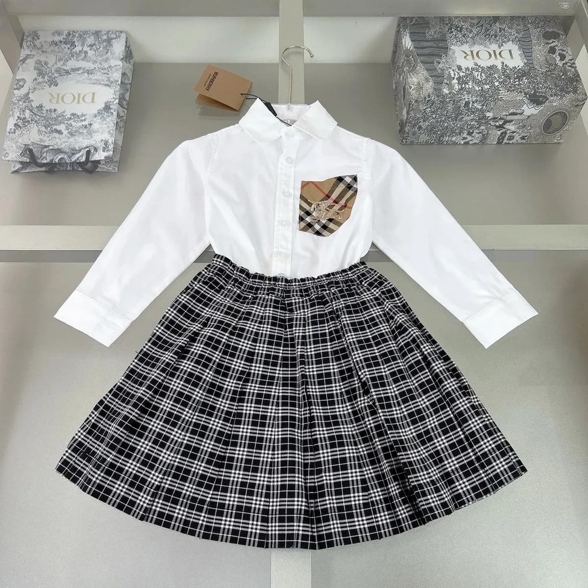 Burberry White & Plaid Dress — Hipobuy Spreadsheet find