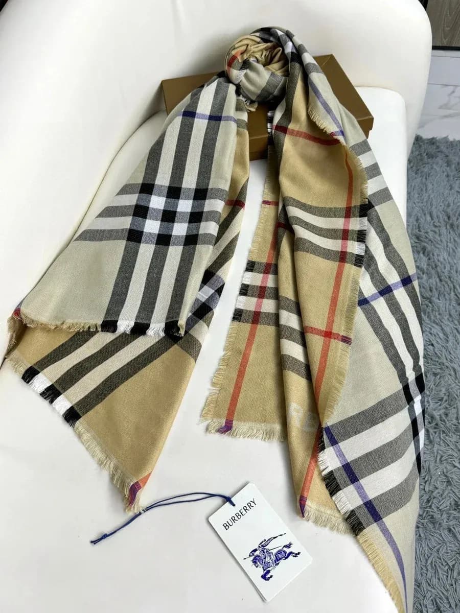 Burberry Classic Check Scarf Beige/Navy — Hipobuy Spreadsheet find