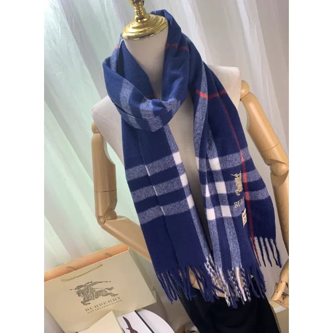 Burberry Classic Check Scarf Blue & White — Hipobuy Spreadsheet find