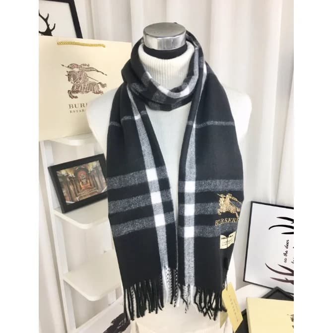 Burberry Classic Check Scarf Black & White — Hipobuy Spreadsheet find