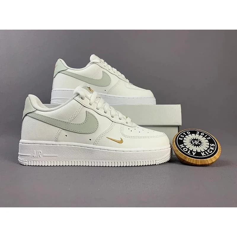 Nike Air Force 1 White/Green Gold Sneakers — Hipobuy Spreadsheet find