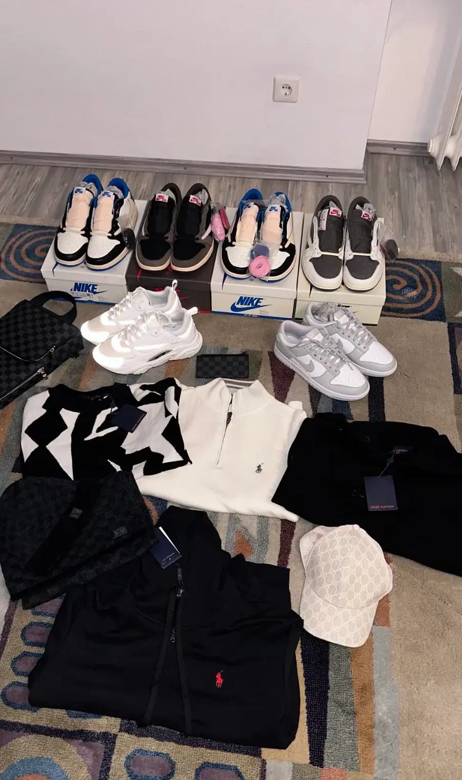 ~14.5 كجم Hipobuy haul - ستة أزواج، حياكة على طراز LV وإكسسوارات Damier — Hipobuy Spreadsheet buyer haul